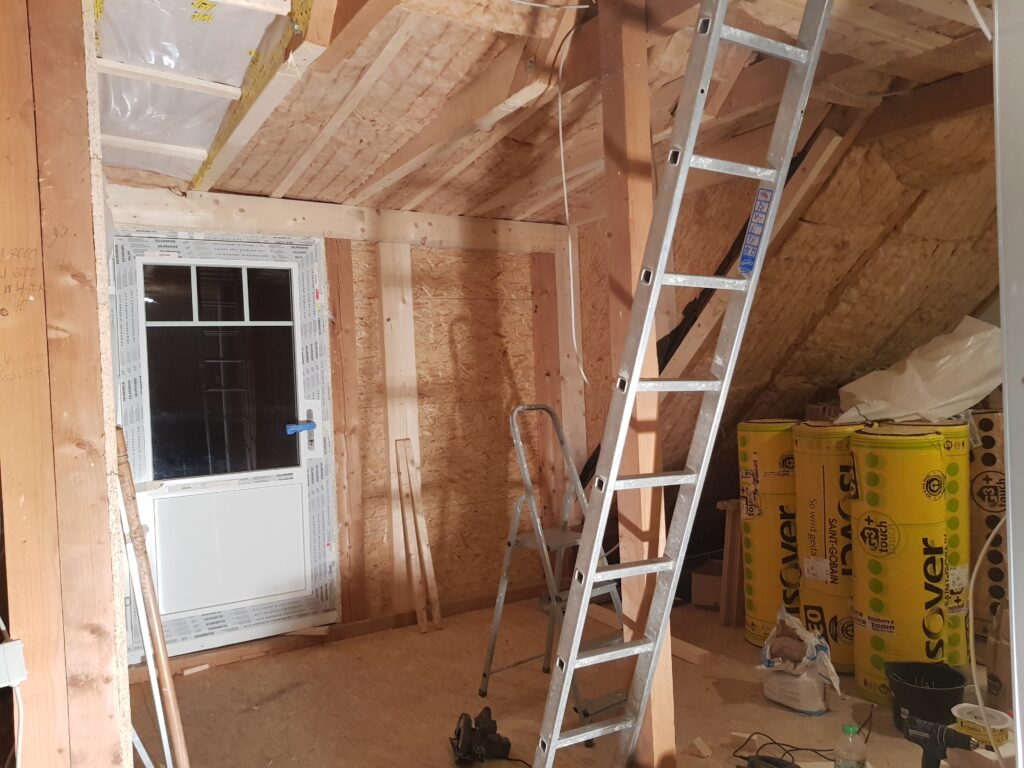 Eigenhandige verbouwing van vakantiewoning Canhusen in maart 2022