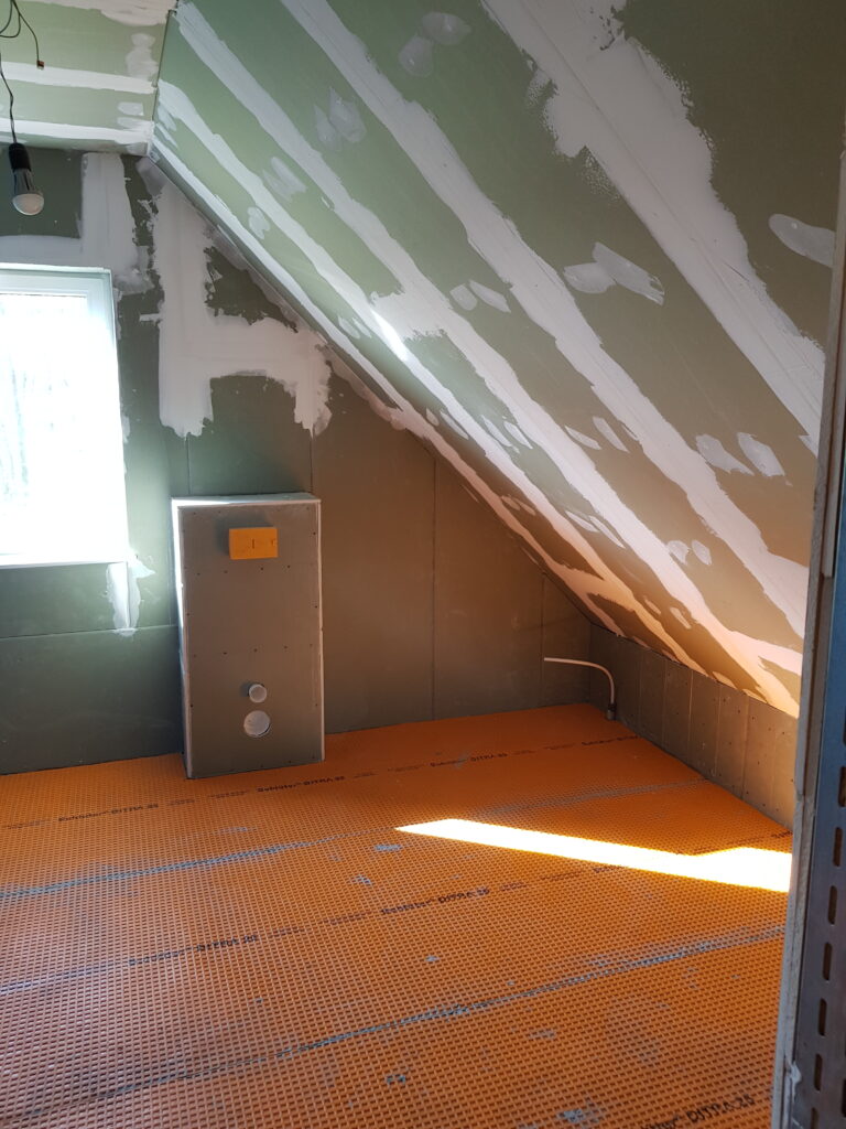 Eigenhandige verbouwing van vakantiewoning Canhusen in april 2022