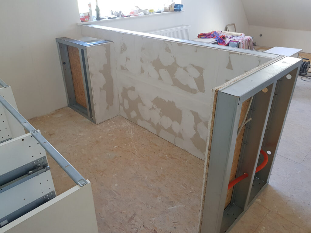Eigenhandige verbouwing van vakantiewoning Canhusen in maart 2023