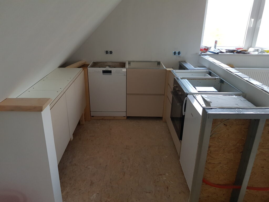 Eigenhandige verbouwing van vakantiewoning Canhusen in april 2023