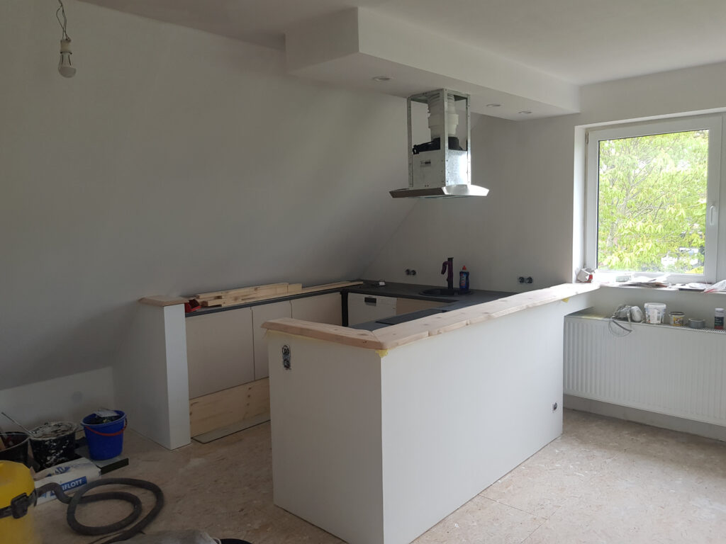 Eigenhandige verbouwing van vakantiewoning Canhusen in april 2023