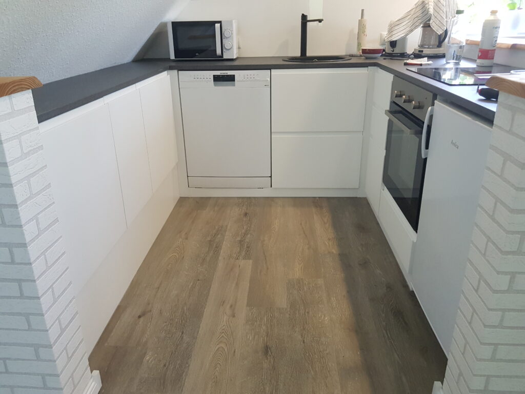 Eigenhandige verbouwing van vakantiewoning Canhusen in mei 2023